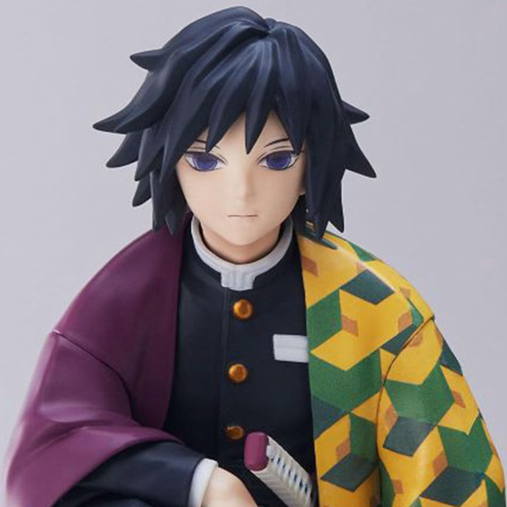 Figurine Giyu Tomioka Demon Slayer sans socle pour étagère encombrée PM