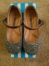 Toddler jeweled peweter shoes size 9