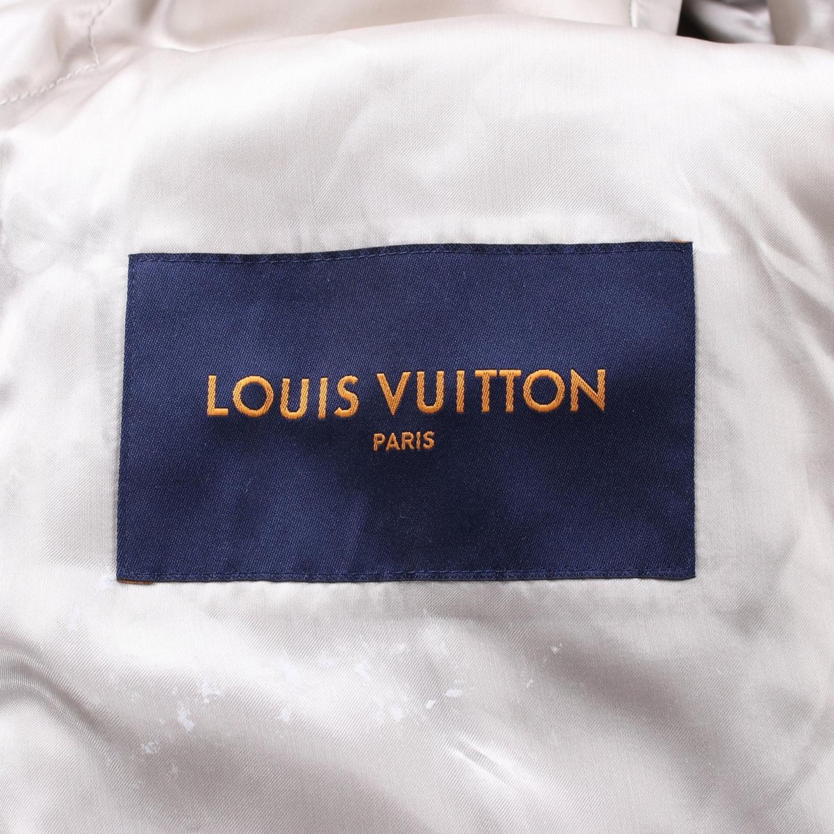 LOUIS VUITTON Multi-patch mixed leather jacket RM222 MJY LOUIS VUITTON Multi-patch mixed leather jacket RM222 MJY