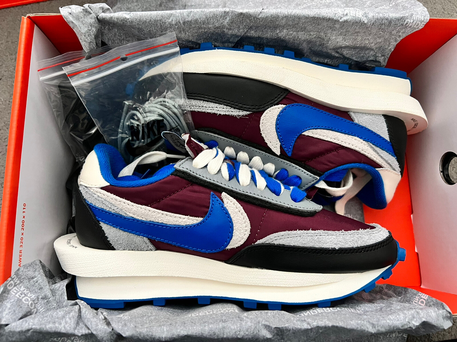 SACAI X NIKE Nike x Sacai LD Waffle Night Maroon Team Royal