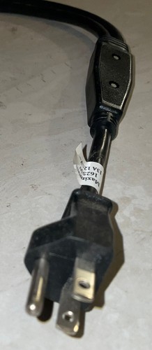 1.5ft 16 AWG 1-to-2 Power Cord Splitter/5-15 Male to C13 & 5-15 Female C2G Brand - Picture 8 of 8