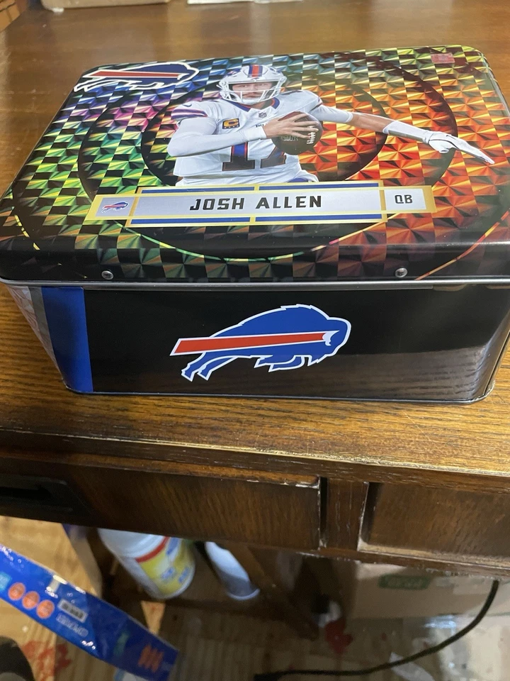 2025 Panini Football JOSH ALLEN Collector's Lunch Box + Insert & Bonus Cards 🔥 - Image 4 of 4