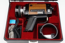 Chinon 1072 De Luxe Super 8 Camera Rare collectible with lots of accessories