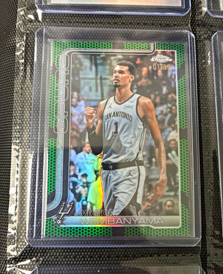 Topps Chrome 2025-26 Victor Wembanyama Spurs #221 Refractor 01/99 Jersey match