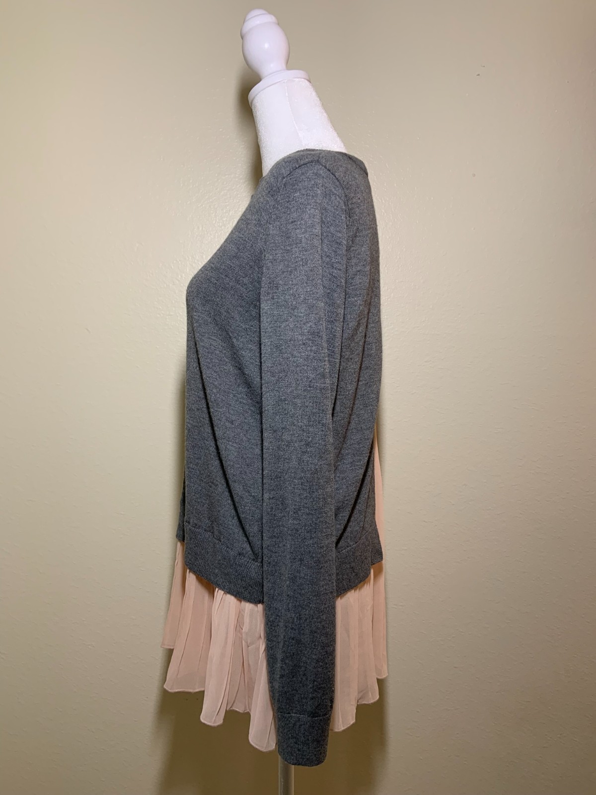 Chelsea28 Balletcore Sweater Gray Pink Split Back… - image 3