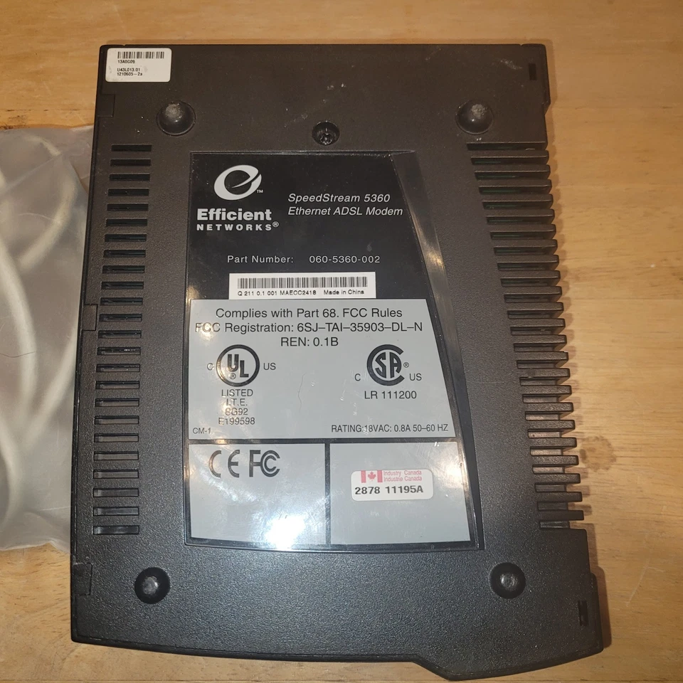 SpeedStream 5360 Ethernet ADSL Modem w/Ethernet Cord - Image 4 of 4