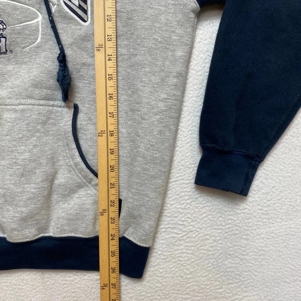 VINTAGE New Hampshire Wildcats Hoodie Mens M Gray Navy Lace Up Pullover CI Sport - Image 3 of 4