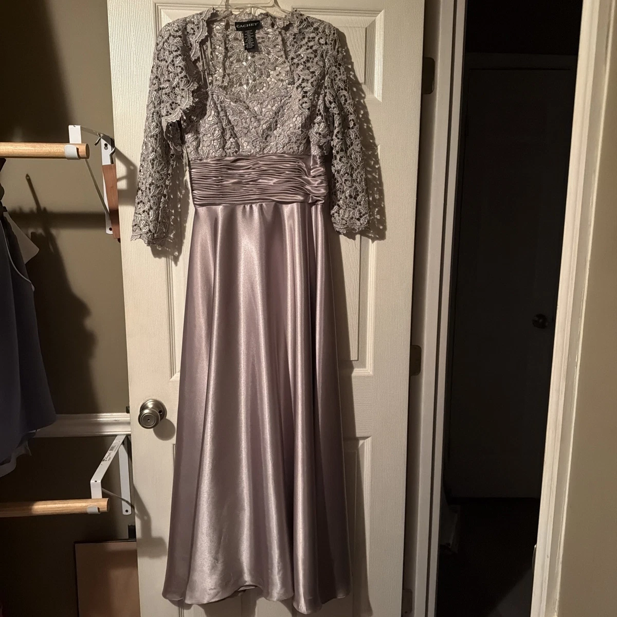 Cachet Formal Dresses for Women for sale - eBay Cachet Formal Dresses for Women for sale - eBay