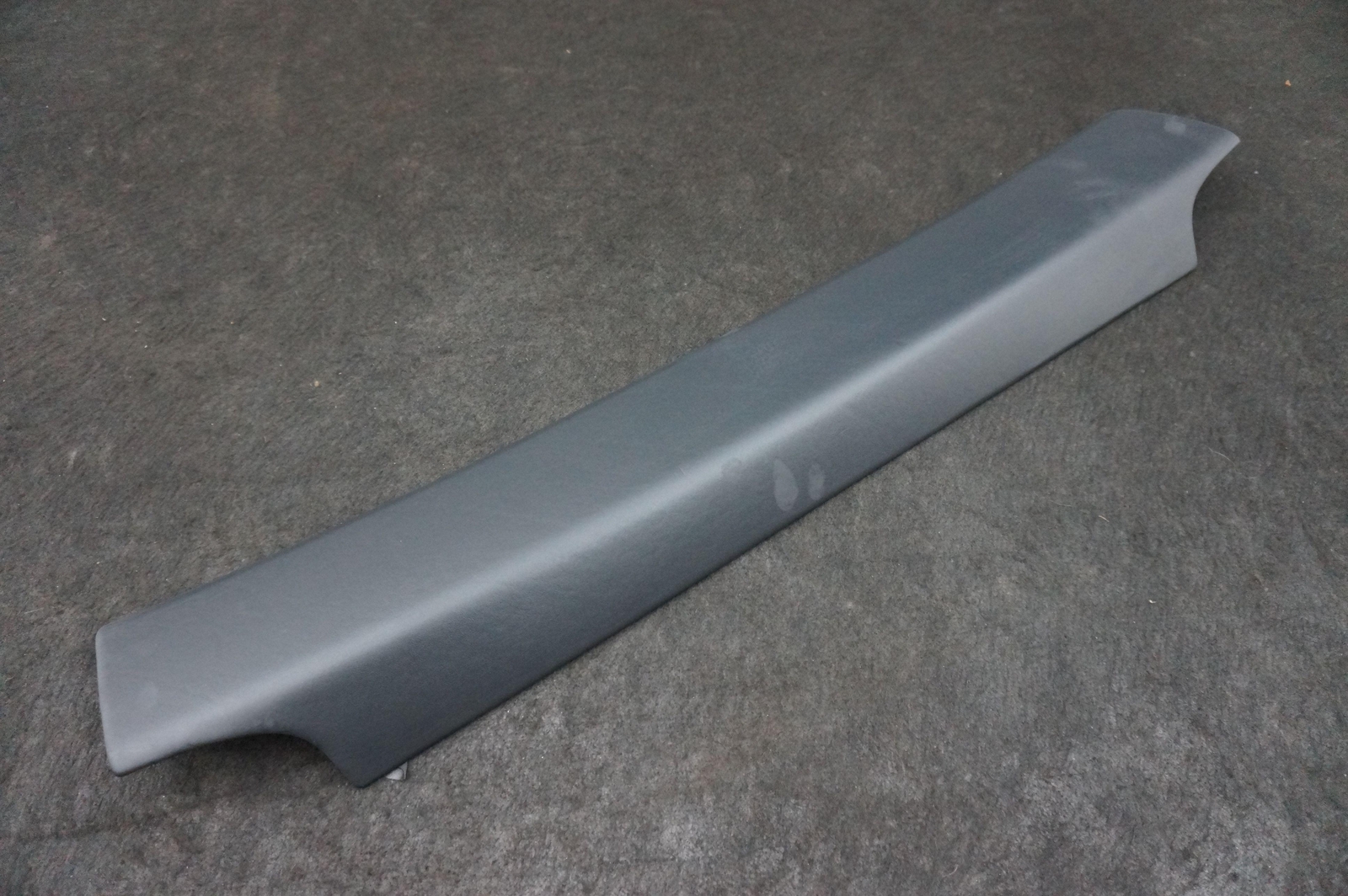 Rear Interior Quarter Leather Trim Panel Cover OEM 4S8868802 Audi R8 4S 2017-23
