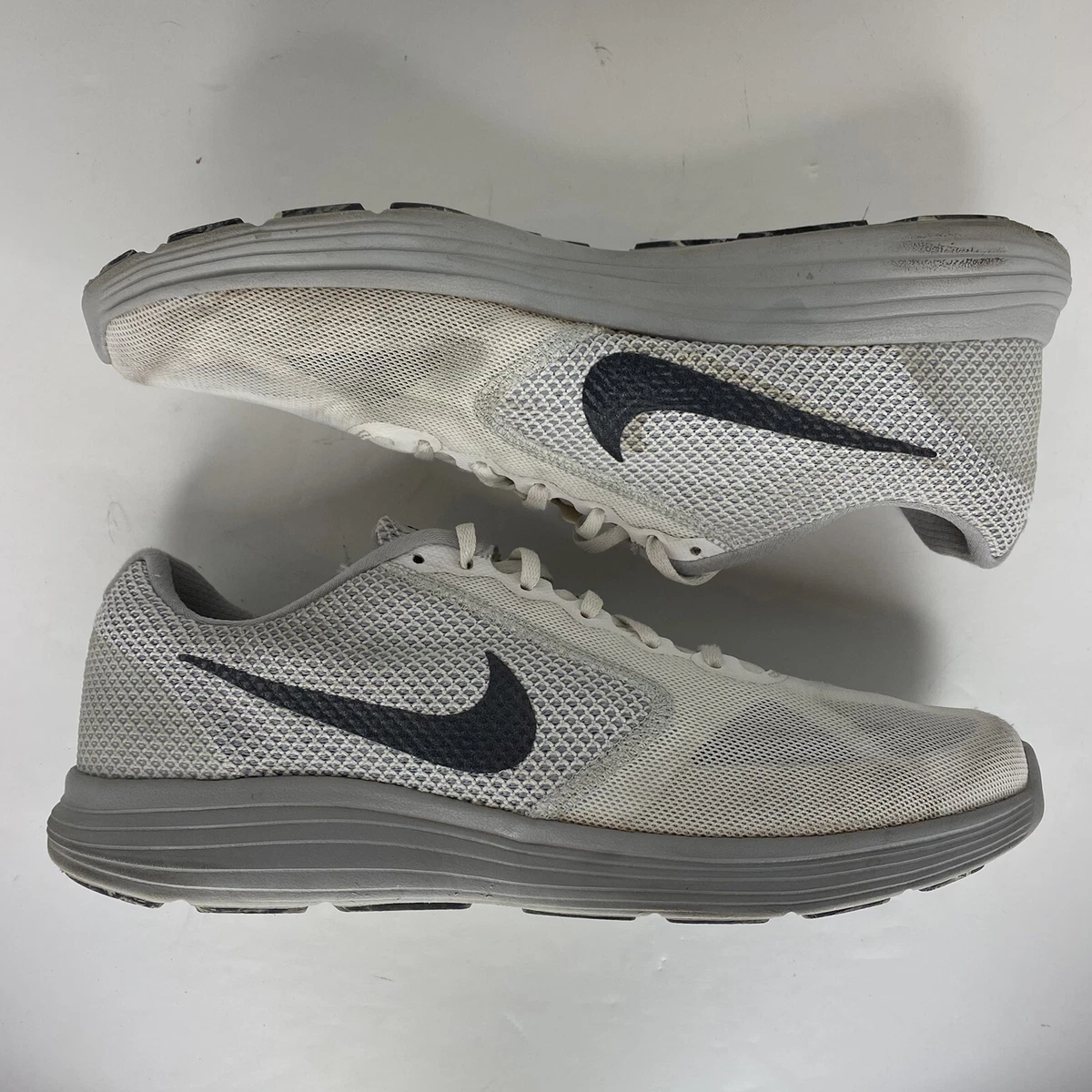 Mens nike top revolution 3 gray