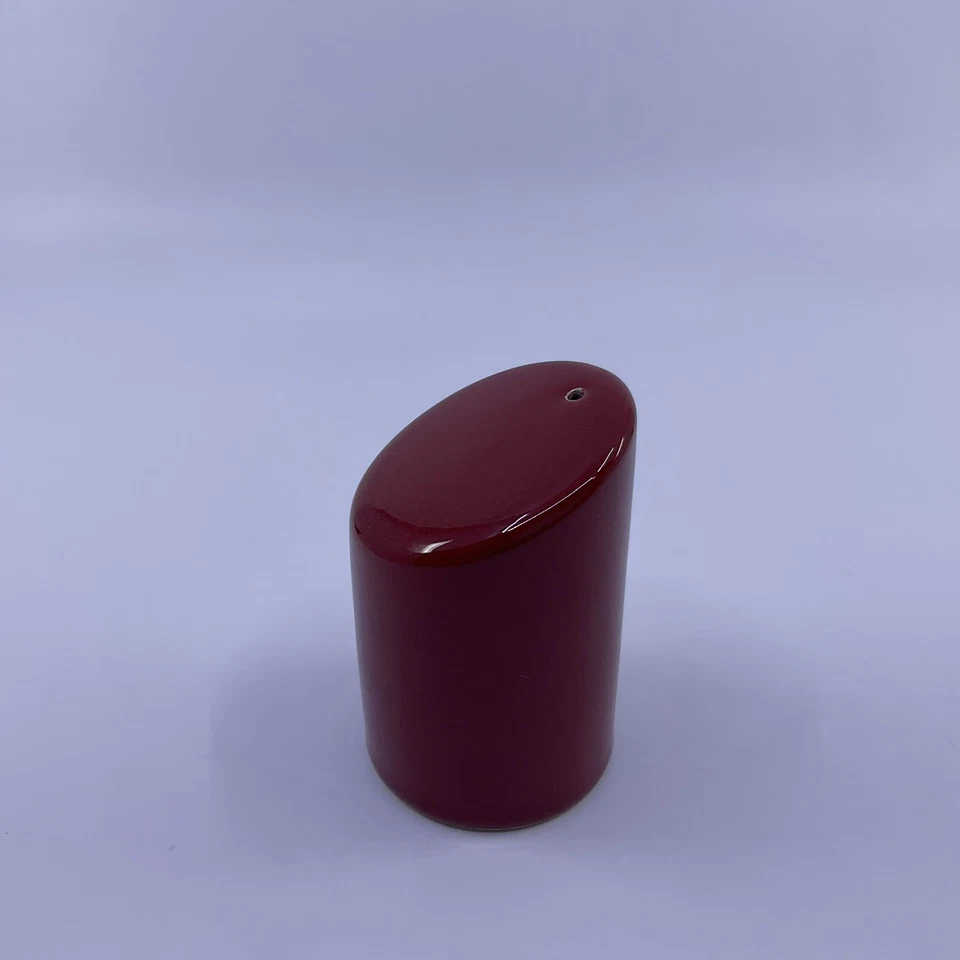 "Coctelera de pimiento rojo macizo Waechtersbach 1 agujero 3 1/4"" de alto - como nueva" Foto 2 de 4