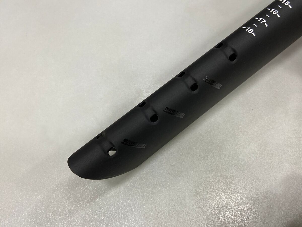 Look AeroPost 3 Offset 31.8mm Carbon Seatpost -For 795 Blade Look AeroPost 3 Offset 31.8mm Carbon Seatpost -For 795 Blade