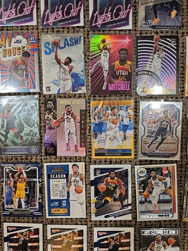 Lot of (51) Donovan Mitchell Cards - Tons of Inserts/Prizm/Select - See Pics! - Bild 6 von 10