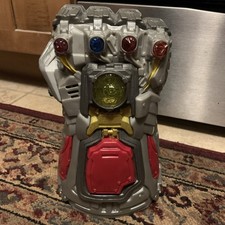 Marvel Avengers Infinity War Endgame Thanos Infinity Gauntlet Electronic Fist
