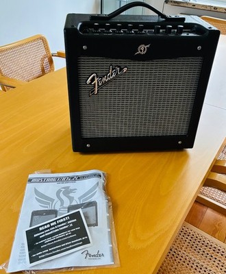 Fender Mustang Verstärker, Amplifier, brand new