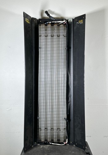 KINO FLO FIX-4804 1-LIGHT KIT: 4ft, w/ 4 Bank Select & Head Cable & Full Flozier - Picture 8 of 12