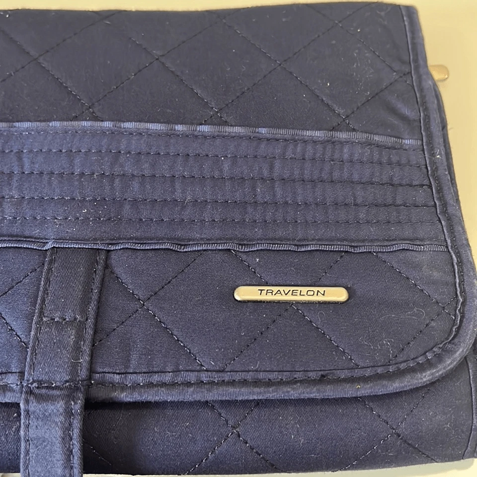 Bolsa de aseo colgante Travelon azul marino triple tres compartimentos Foto 4 de 4
