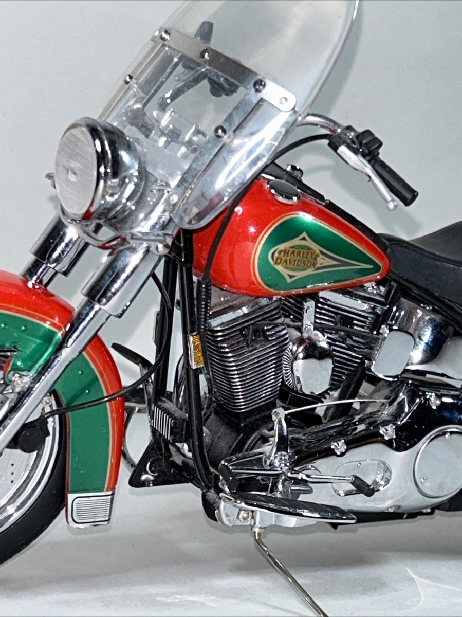 2003 Franklin Mint 1996 Harley Davidson Heritage Softail 2003 Franklin Mint 1996 Harley Davidson Heritage Softail