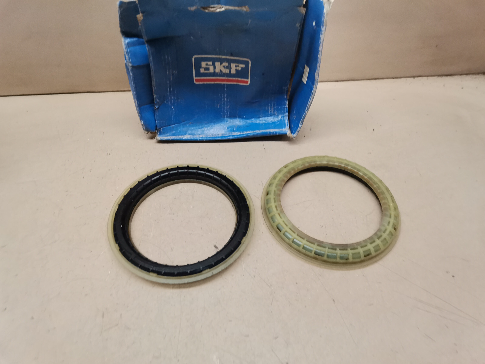 Lot de 2 roulements de coupelle d'amortisseur avant pour Ford Mondeo et Transit