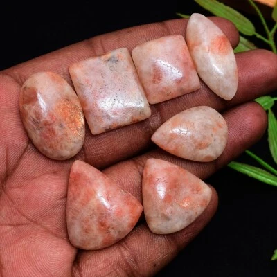 7 Stück Natürlich Sonnenstein Unbehandelt 20mm-30mm Cabochon Glänzender Lose - Bild 1 von 4