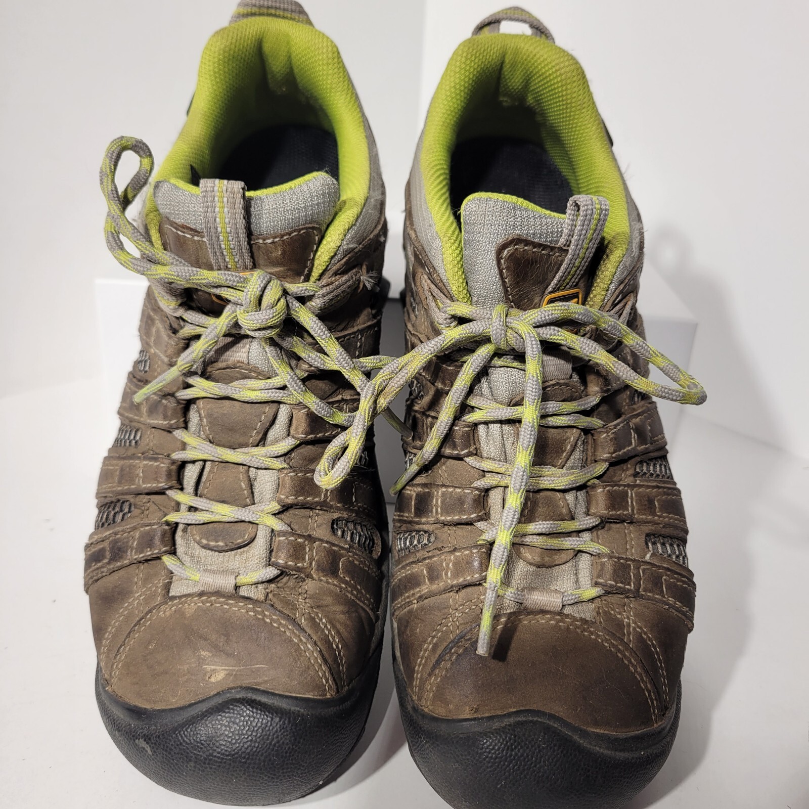 Scarpe Keen escursionismo donna taglia 9 pelle marrone outdoor campeggio trail passeggio
