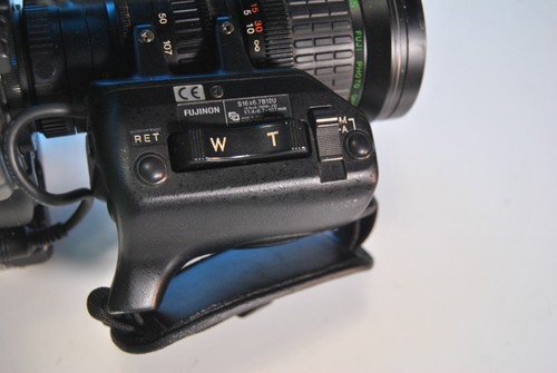 Studio JVC GY-DV550E Professional DV Camcorder Built-in 26-pin interface + CCU - Picture 11 of 12