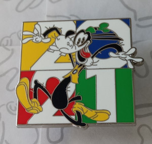 Goofy 2021 Dated Year Mickey Mouse and Friends Booster Disney Pin 154668