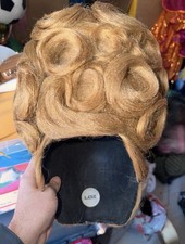 Blondynka panto twarda peruka