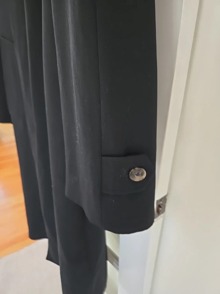 Gabardina vintage BILL BLASS pura lana 40 corta negra 47" largo bolsillo con botones Foto 4 de 4