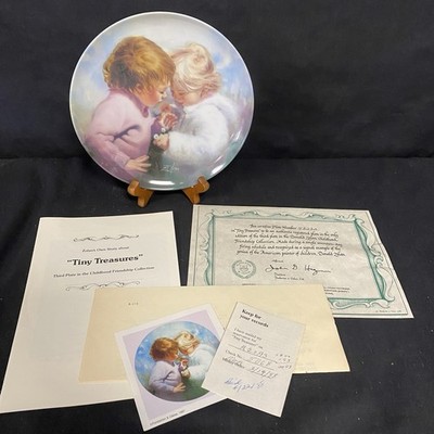 Pemberton Oakes Vtg Plate Tiny Treasures Donald Zolan w/COA & Box #4421A
