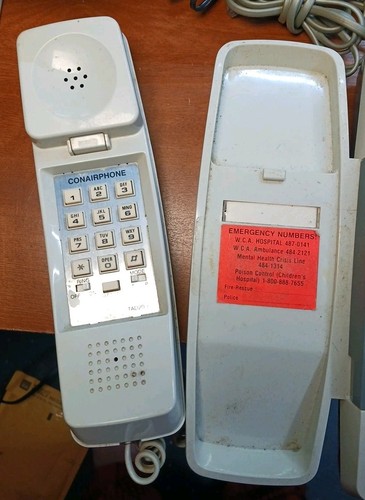 ConairPhone System 2000 Integrated Answering Machine Telephone w/ Power Supply - Picture 3 of 6