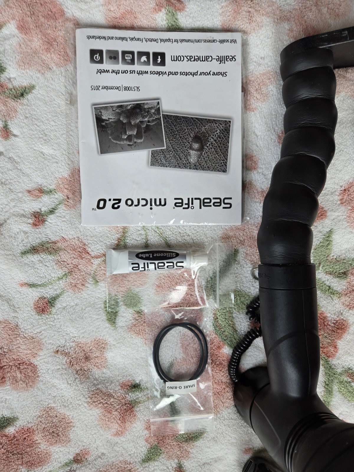 SeaLife Micro 2.0 16mp/1080p 64GB underwater camera bundle with SL-980 and more