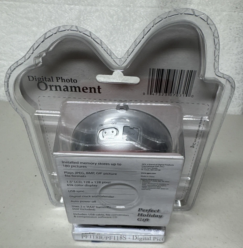Digital Photo Ornament 1.5 Inch LCD Stores Up To 180 Photos CH1 - Image 2 of 4