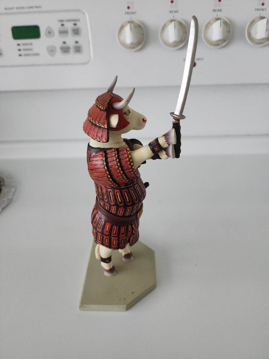Cow Parade Figure SAM MOO RAI Samurai 2002 Number 15501