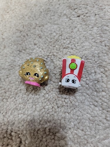 RARE Shopkins Toys R Us Exclusive Golden Kooky Cookie Poppy Corn Series ...