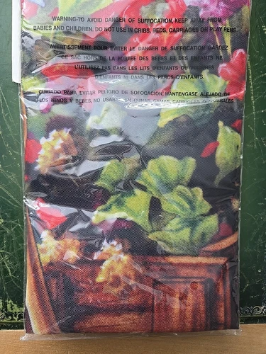 NWT 2006 New Creative 40"X28" Large Flag Spring Garden Scene by ROSS 2004 Flower - Picture 5 of 7