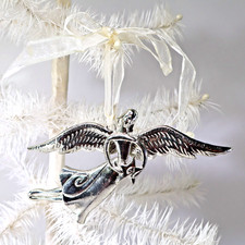 Christmas Ornament Serenity Angel Seasons Can...