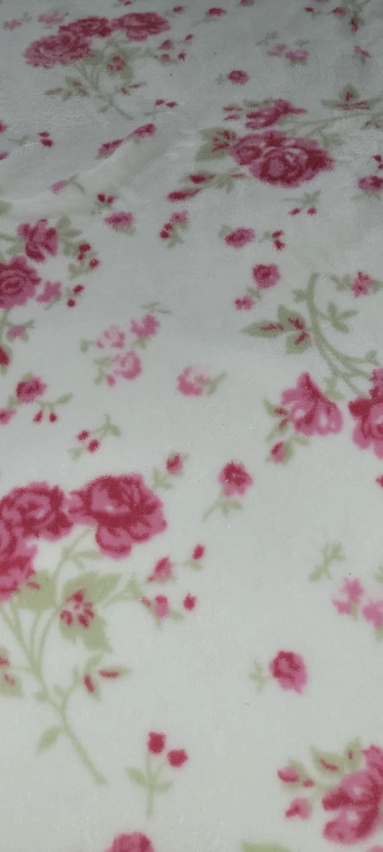 Manta SIMPLY SHABBY CHIC Doble 1 CAPA Rosa Floral Borde Satinado (pequeña rasgadura) 68X88 Foto 4 de 4