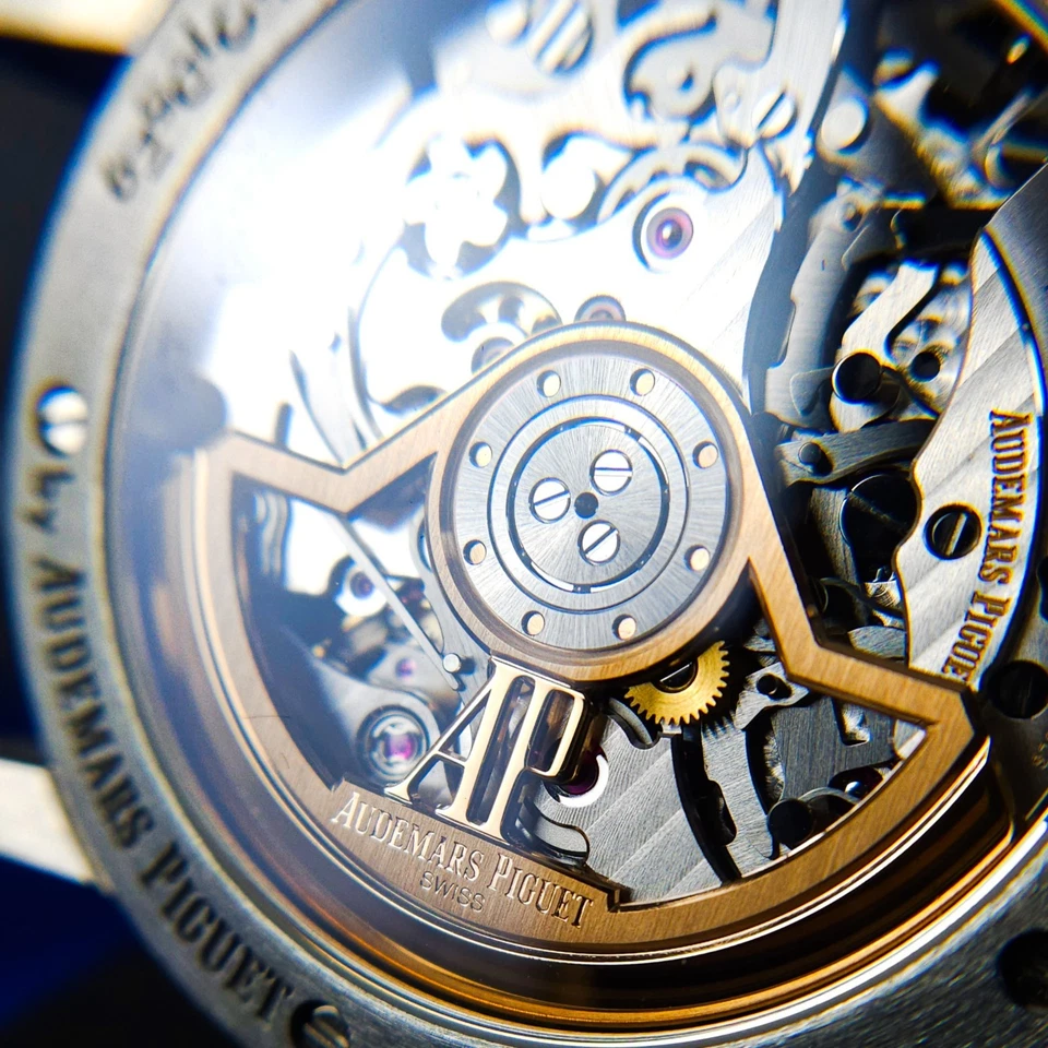 Audemars Piguet Code 11.59 Cronógrafo 41mm Esfera Azul Nuit 26393ST Juego Completo Foto 3 de 4