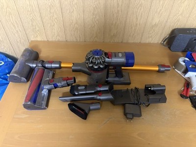 Dyson V8 Absolute Akku-Staubsauger,  Akku defekt  