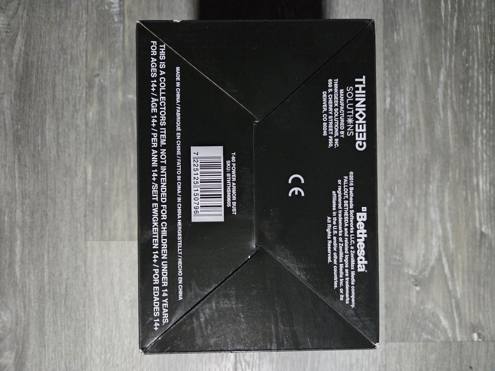 Thinkgeek Fallout 4 T-60 Power Armor Bust 6.5" Poly Resin Statue Figure Bethesda