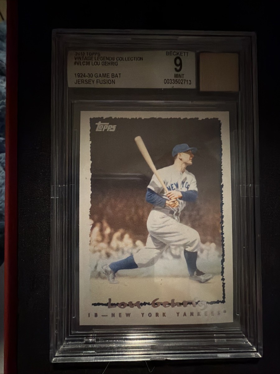 LOU GEHRIG JERSEY FUSION W/1924-30 GAME USED BAT 2010 TOPPS