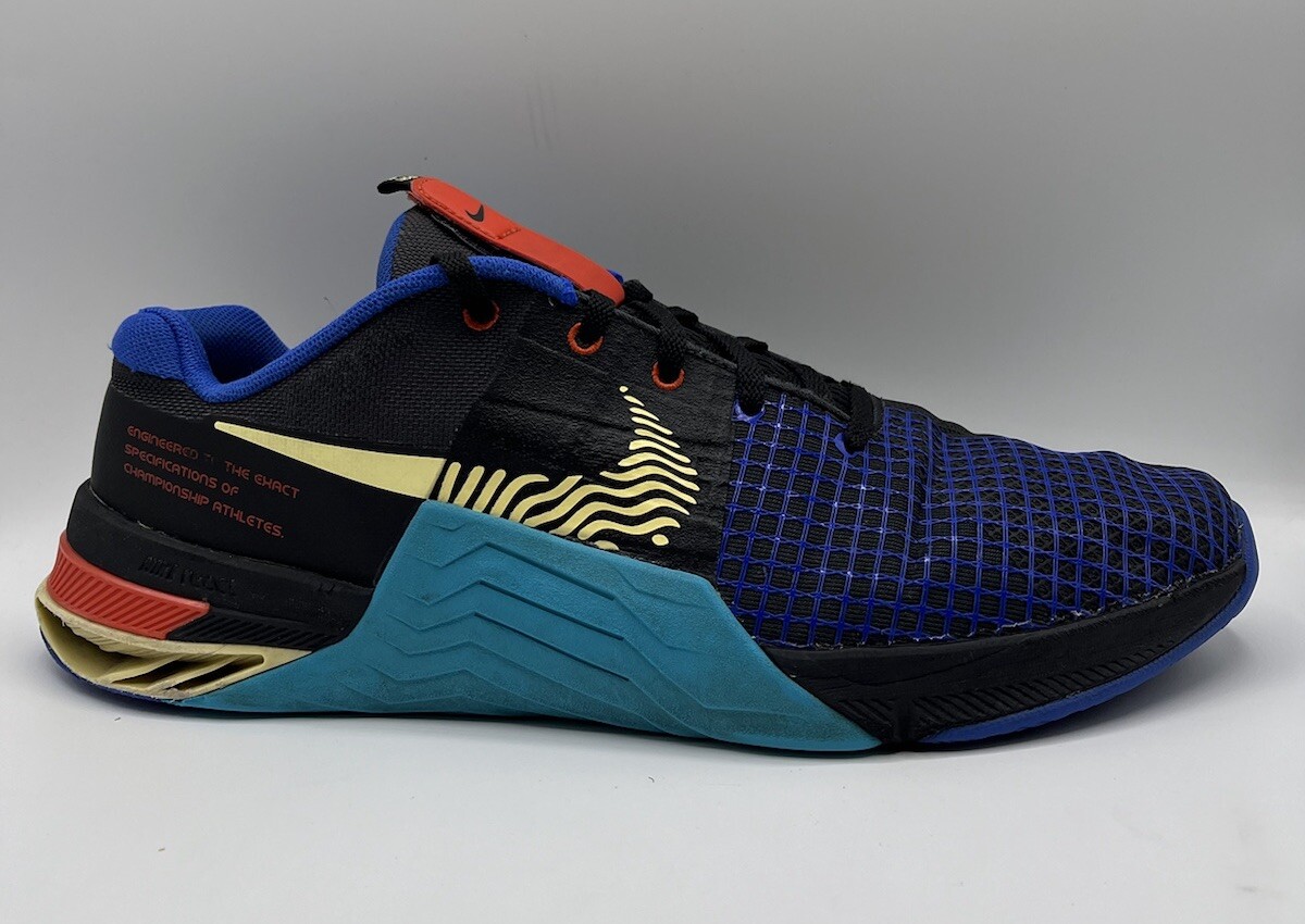 Nike Metcon 8 Anthracite Mens Blue Lightning Sneakers DO9328  display picture 3