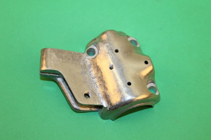 CAJA INTERRUPTOR KAWASAKI J1 J1T J1TL J1TRL, INFERIOR, DERECHA 46022-006 NOS Foto 3 de 4