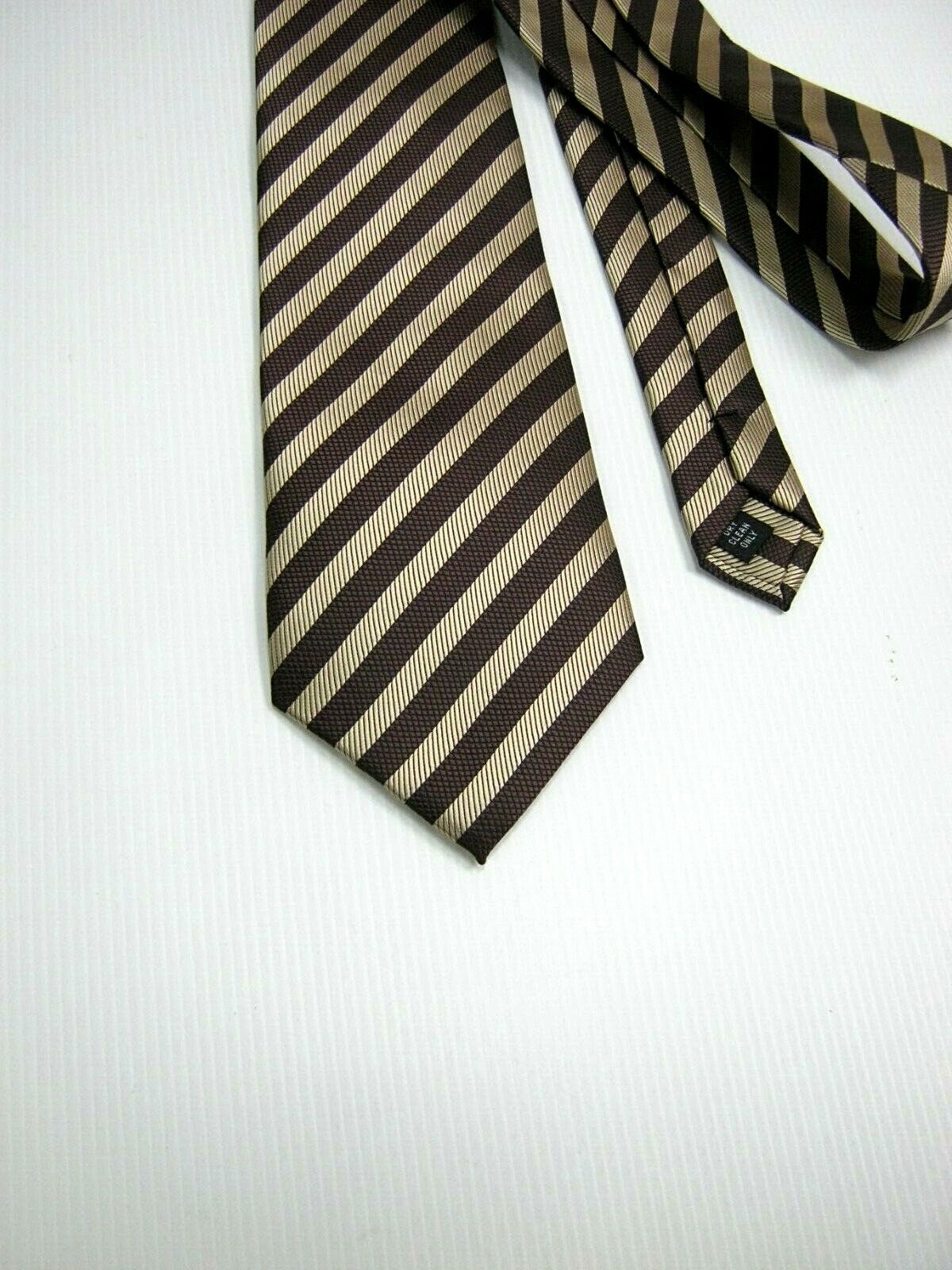 Picture 2 of 4