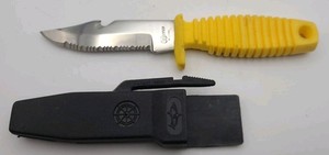 United Cutlery Shark Hunter Yellow UC854Y Made In Italy