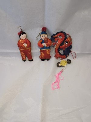 Vintage 4'' asiatische Junge & Mädchen & Drache Seide doppelseitig flach Puppe Ornamente - 3