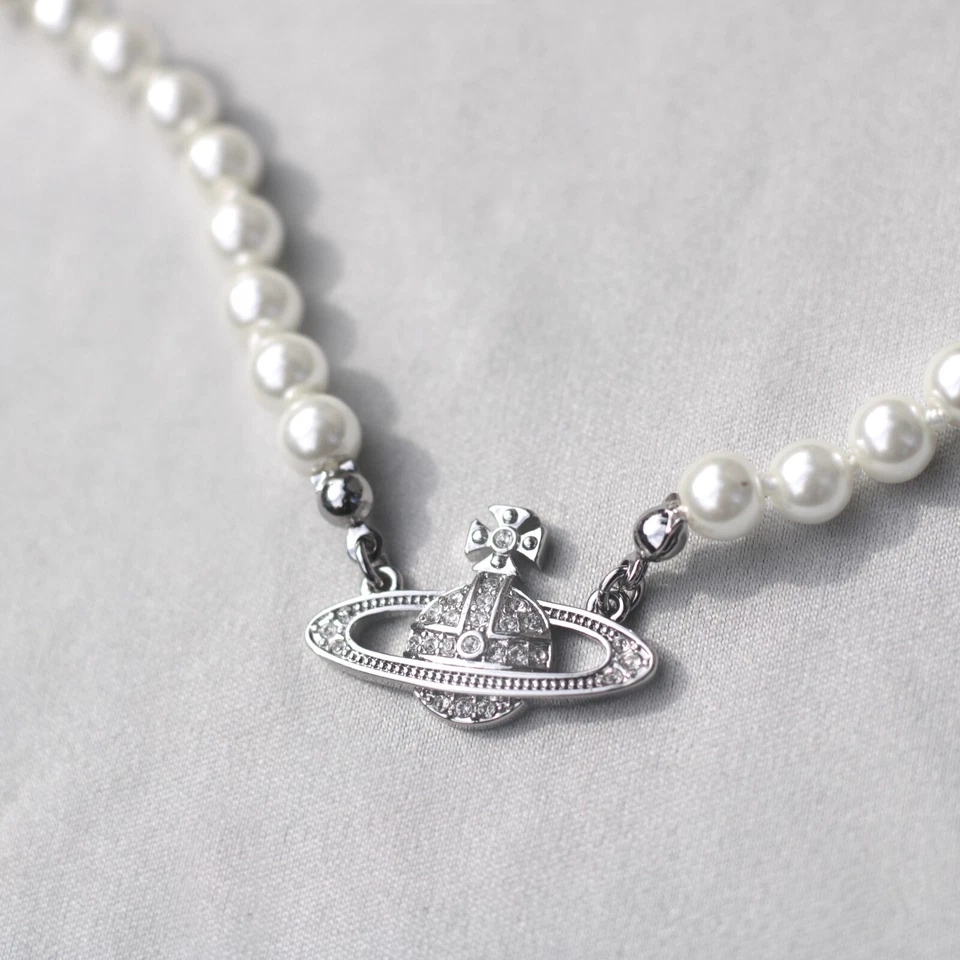 Authentic Vivienne Westwood Silver White Pearl Necklace Choker Chain with Bag - Image 3 of 4