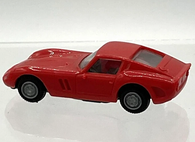 De colección Praliné Rojo Ferrari GTO Alemania Occidental 1:87 Pequeño Modelo de Ferrocarril Foto 2 de 4