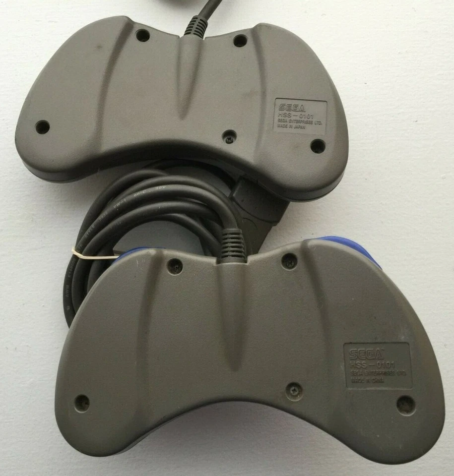 Lote de 2 controles originais autênticos oficiais Sega Saturn cinza - VENDEDOR DOS EUA - Imagem 2 de 2